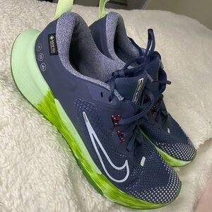 Nike Juniper Trail 2 Womens Shoes Size 8